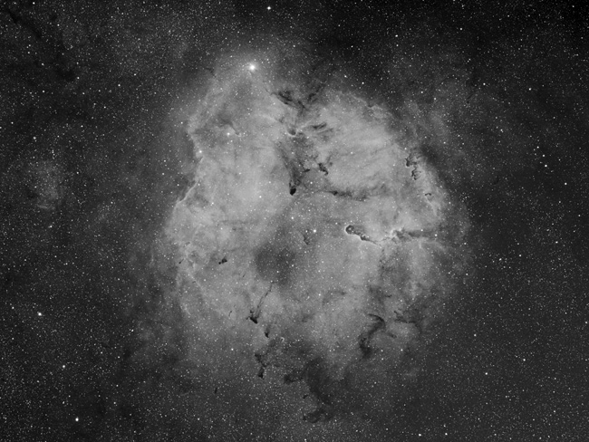 Nébuleuse IC1396 dans Céphée